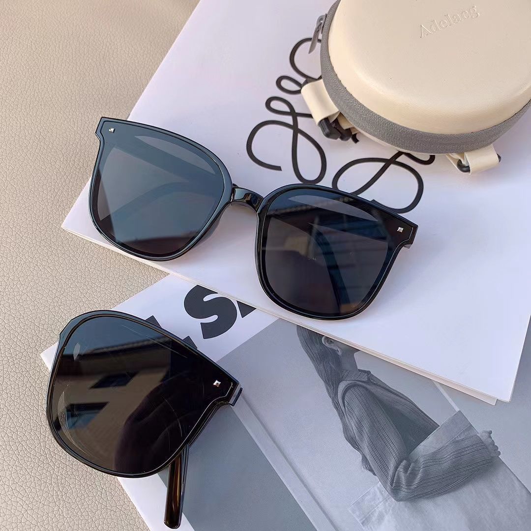 Polarized UV400 sunglasses resistant foldable sunglasses