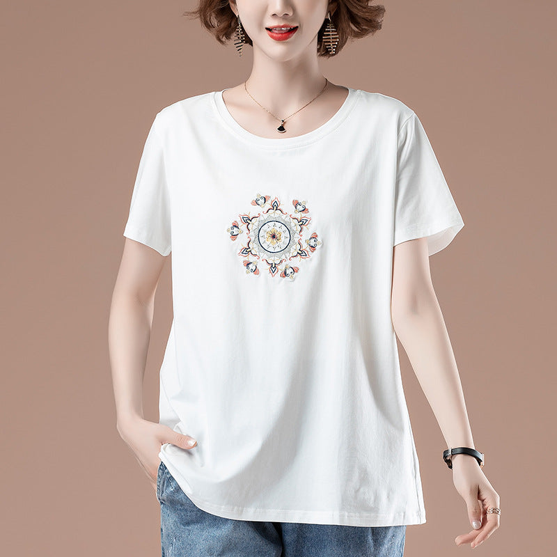 Embroidered short sleeved shirt