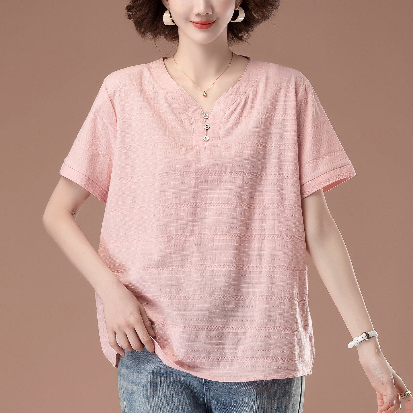 Women's short sleeved shirt
