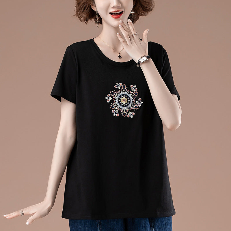 Embroidered short sleeved shirt