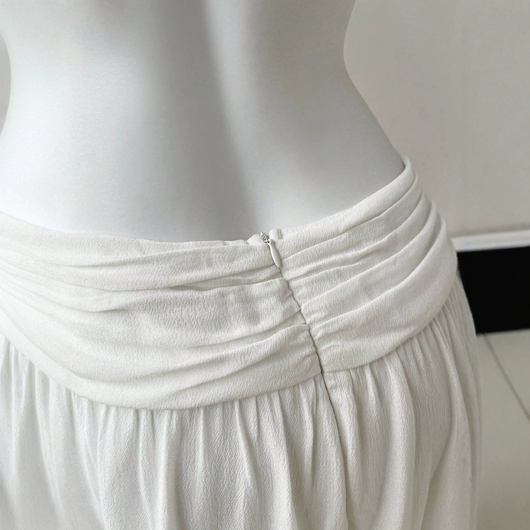 Low waist short skirt