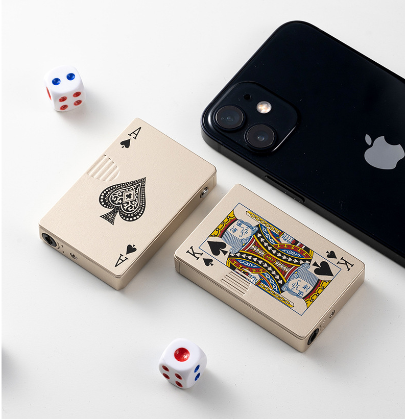 Poker Flush Lighter Windproof Flame