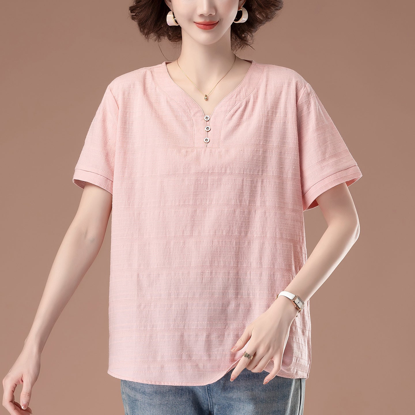 Women's short sleeved shirt
