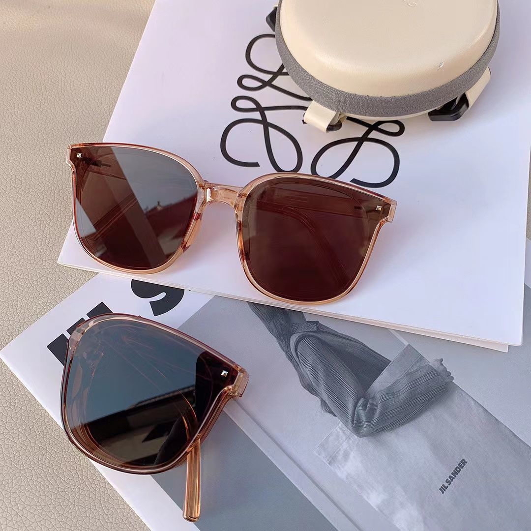 Polarized UV400 sunglasses resistant foldable sunglasses